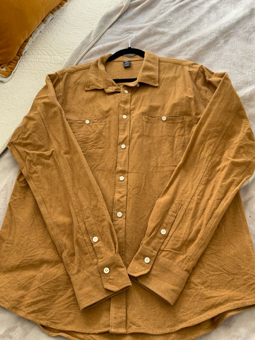 Helly Hansen Men's Long Sleeve Button-Up Shirt in Camel Brown